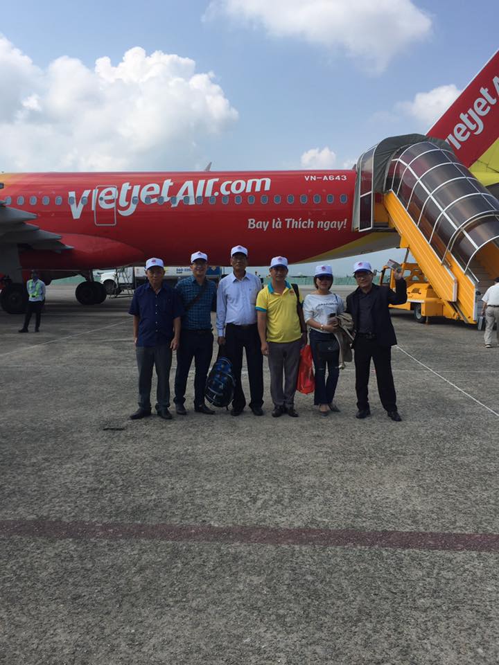 Chuyến bay VJ416 đưa Đoàn Đại biểu ra Thủ đô Hà Nội